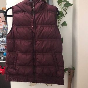 Lululemon down hooded vest